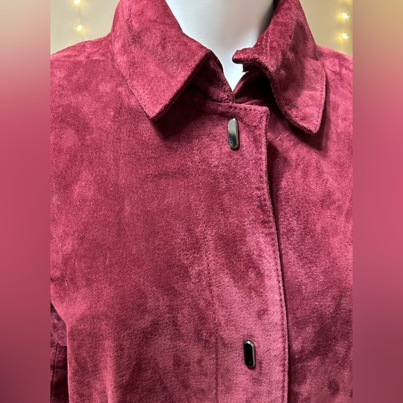 B By Bernardo Long Suede Maroon Coat - Picture 3 of 11